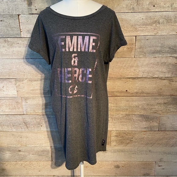 🛍️3/$30 Barbie Femme & fierce women’s grey t-shirt dress nightgown size medium - Picture 1 of 9